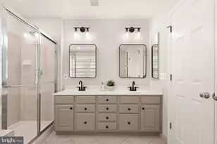 4127 Fairfax Center Creek Dr, Fairfax, VA 22030 - Photo 33