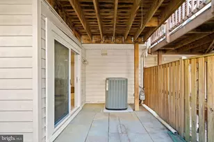 4127 Fairfax Center Creek Dr, Fairfax, VA 22030 - Photo 47