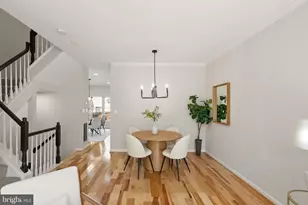 4127 Fairfax Center Creek Dr, Fairfax, VA 22030 - Photo 15