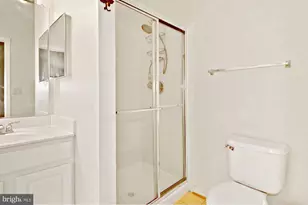 12489 Lucas Dr, Fairfax, VA 22033 - Photo 25