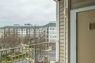 1625 International Dr, McLean, VA 22102 - Photo 39