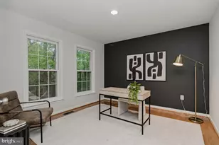 1278 Mason Mill Ct, Herndon, VA 20170 - Photo 9