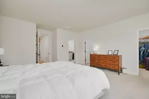 12305 W Oaks Dr, Fairfax, VA 22030 - Photo 21