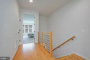 12305 W Oaks Dr, Fairfax, VA 22030 - Photo 17
