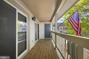 6052 Essex House Square, Alexandria, VA 22310 - Photo 5