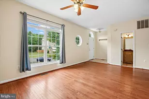 7301 Oldham Leeds Way, Springfield, VA 22150 - Photo 7