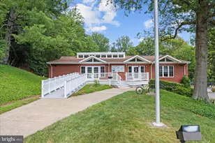 8307 Crestmont Cir, Springfield, VA 22153 - Photo 31