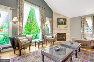 5012 Birch Ln, Alexandria, VA 22312 - Photo 7