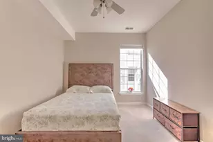 5932 Founders Hill Dr, Alexandria, VA 22310 - Photo 21