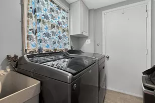 1834 St Roman Dr, Vienna, VA 22182 - Photo 19
