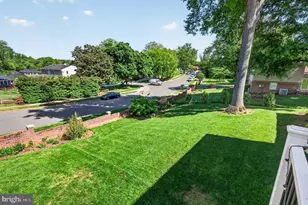 1834 St Roman Dr, Vienna, VA 22182 - Photo 45
