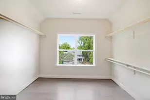 7821 Old Falls Rd, McLean, VA 22102 - Photo 29