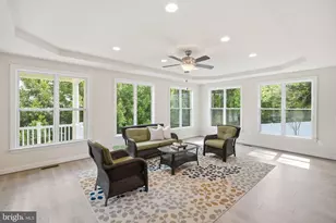7821 Old Falls Rd, McLean, VA 22102 - Photo 5