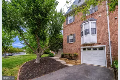 8501 Blue Bird Woods Court, Lorton, VA 22079 - Photo 3