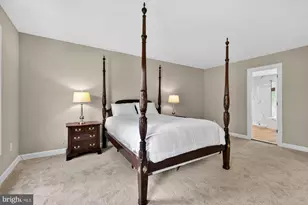 6303 Rockbridge Pl, Centreville, VA 20120 - Photo 35