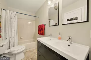 8226 Maple Ridge Ave, Springfield, VA 22153 - Photo 27