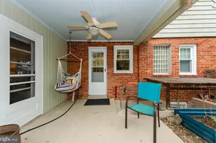 7133 Tyler Ave, Falls Church, VA 22042 - Photo 33
