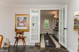 7133 Tyler Ave, Falls Church, VA 22042 - Photo 9