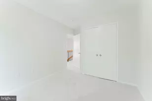3177 Colchester Brook Ln, Fairfax, VA 22031 - Photo 25
