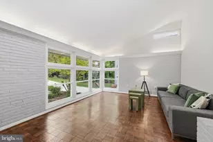 3530 Slade Run Dr, Falls Church, VA 22042 - Photo 5