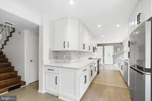 3530 Slade Run Dr, Falls Church, VA 22042 - Photo 9