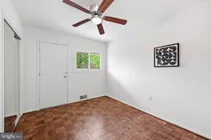 3530 Slade Run Dr, Falls Church, VA 22042 - Photo 25