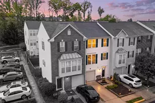 7864 Dogue Indian Cir, Lorton, VA 22079 - Photo 3