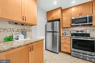 6021 Liberty Bell Ct, Burke, VA 22015 - Photo 15