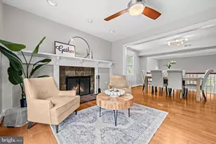 6021 Liberty Bell Ct, Burke, VA 22015 - Photo 11
