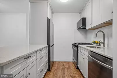 5800 Cove Landing Road #304, Burke, VA 22015 - Photo 5