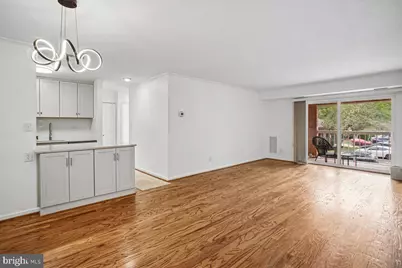 5800 Cove Landing Road #304, Burke, VA 22015 - Photo 11