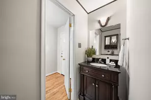 5532 Maplefield Pl, Alexandria, VA 22310 - Photo 11