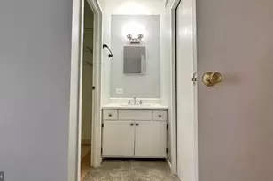 2311 Freetown Ct, Reston, VA 20191 - Photo 11