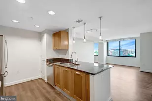 2451 Midtown Ave, Alexandria, VA 22303 - Photo 3