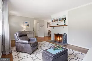 7608 Hamlet St, Springfield, VA 22151 - Photo 9