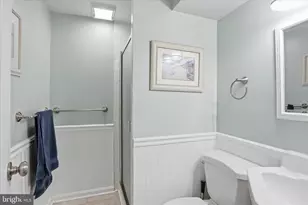 7608 Hamlet St, Springfield, VA 22151 - Photo 33