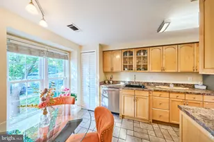 14329 Watery Mountain Ct, Centreville, VA 20120 - Photo 21