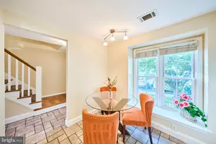 14329 Watery Mountain Ct, Centreville, VA 20120 - Photo 23