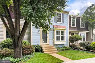 7451 Hatherleigh Ct, Alexandria, VA 22315 - Photo 3
