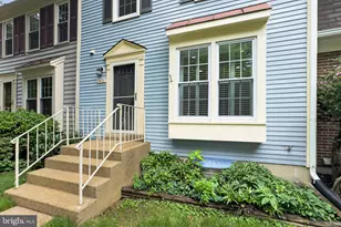 7451 Hatherleigh Ct, Alexandria, VA 22315 - Photo 5