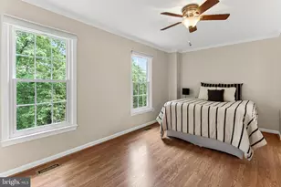 7451 Hatherleigh Ct, Alexandria, VA 22315 - Photo 27