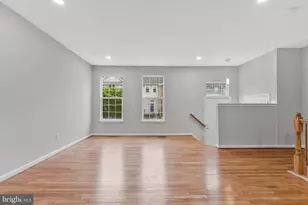 2906 Fairfax Metro Ln, Vienna, VA 22181 - Photo 5