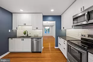 5725 Ridge View Dr, Alexandria, VA 22310 - Photo 7