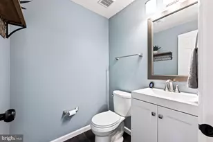 5725 Ridge View Dr, Alexandria, VA 22310 - Photo 37