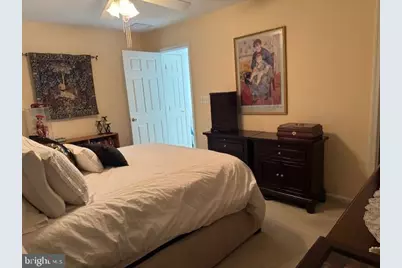 2550 James Madison Circle, Herndon, VA 20171 - Photo 29