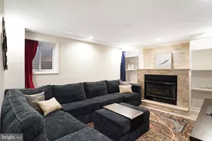 8428 Grenoble Ct, Springfield, VA 22152 - Photo 29