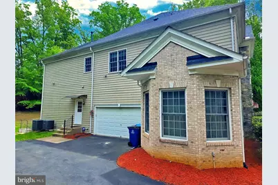 9205 Forest Greens Drive, Lorton, VA 22079 - Photo 7