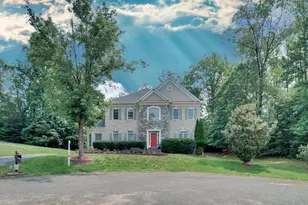 9205 Frst Grns Dr, Lorton, VA 22079 - Photo 9