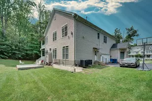 9205 Frst Grns Dr, Lorton, VA 22079 - Photo 23