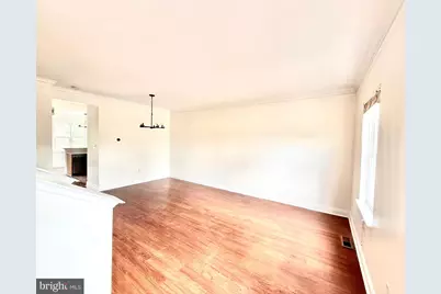 2010 Capstone Circle, Herndon, VA 20170 - Photo 9